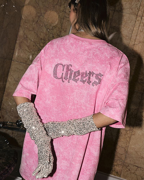 ФУТБОЛКА “CHEERS” | РОЗОВЫЙ